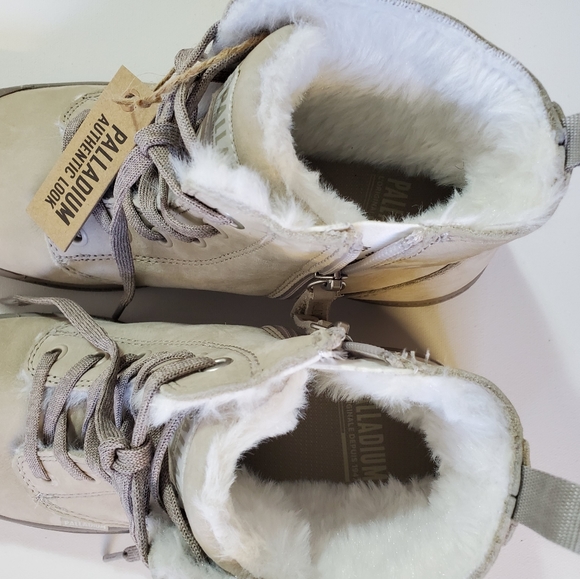 Palladium Boots for Women - Picture 7 of 8